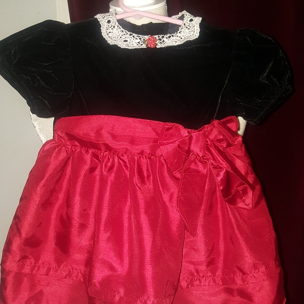 Vintage Little GIRLS or Dolls Christmas Dress Size Rose Cottage 24 months
